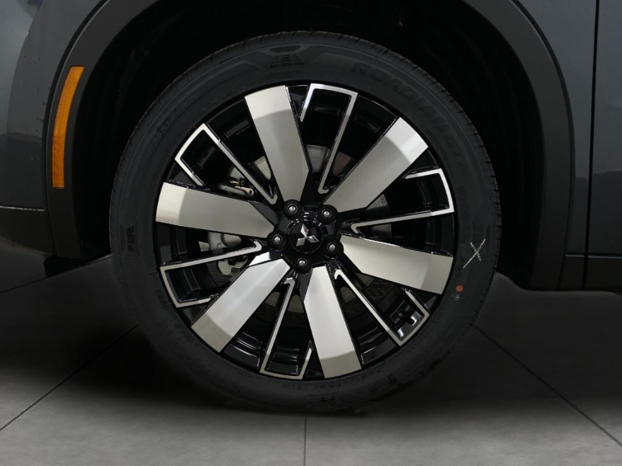 2026 Mitsubishi Outlander SE S-AWC