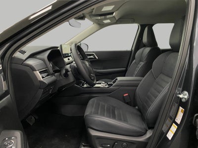 2026 Mitsubishi Outlander SE S-AWC