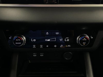 2026 Mitsubishi Outlander LE S-AWC
