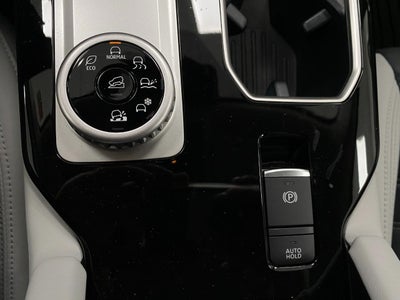 2026 Mitsubishi Outlander SE S-AWC