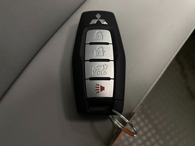 2026 Mitsubishi Outlander SE S-AWC