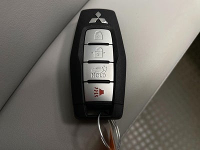 2026 Mitsubishi Outlander SE S-AWC