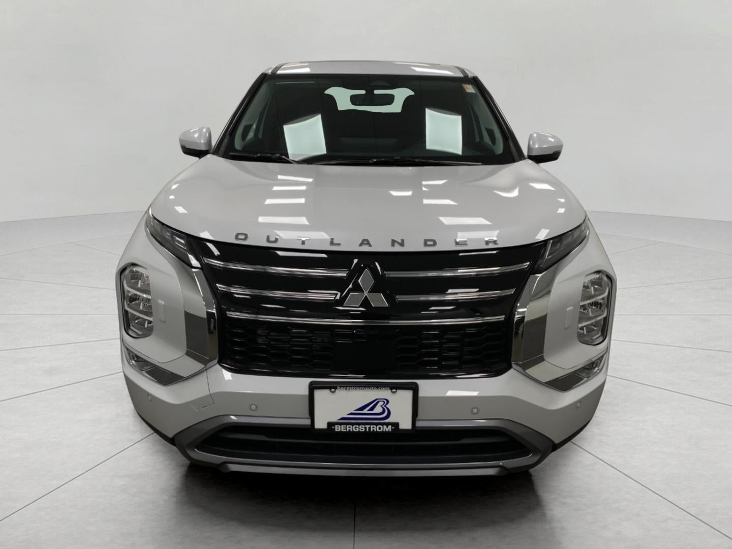 2026 Mitsubishi Outlander SE S-AWC