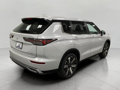 2026 Mitsubishi Outlander SE S-AWC
