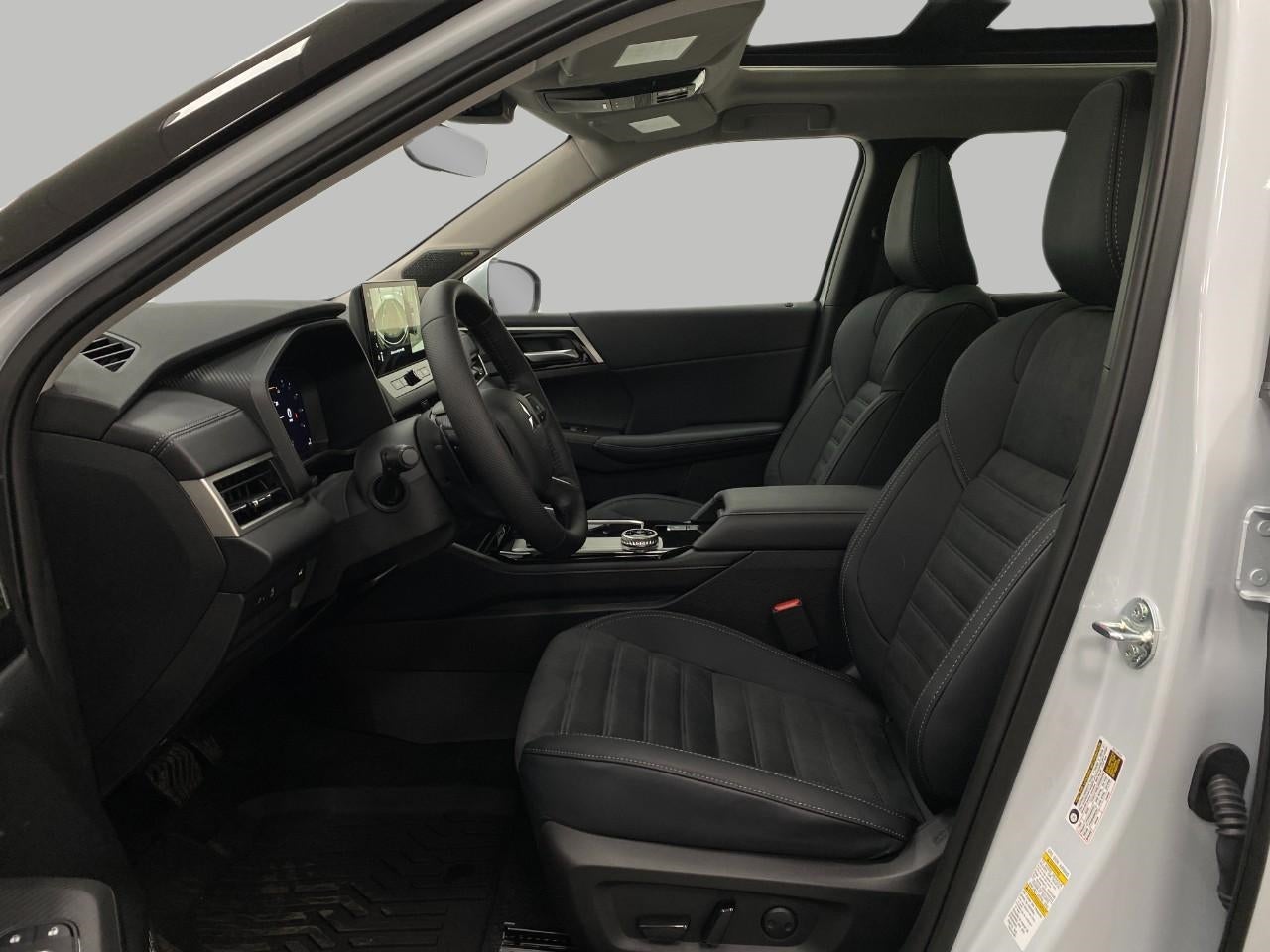 2026 Mitsubishi Outlander SE S-AWC