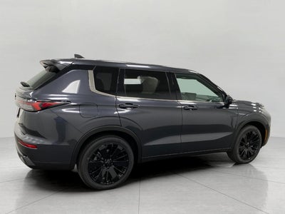 2026 Mitsubishi Outlander LE S-AWC