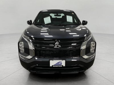 2026 Mitsubishi Outlander LE S-AWC
