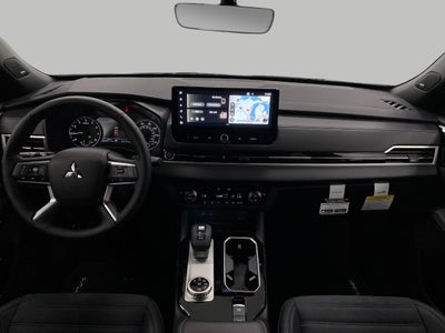 2026 Mitsubishi Outlander LE S-AWC