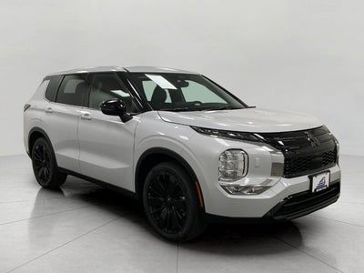 2026 Mitsubishi Outlander LE S-AWC