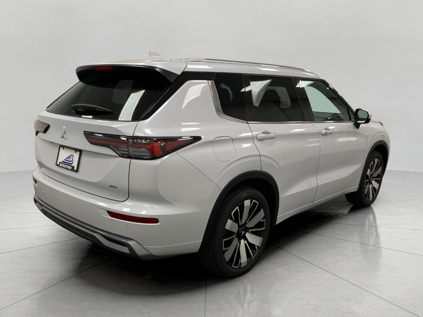 2025 Mitsubishi Outlander SEL S-AWC