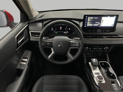 2026 Mitsubishi Outlander Plug-In Hybrid SE S-AWC