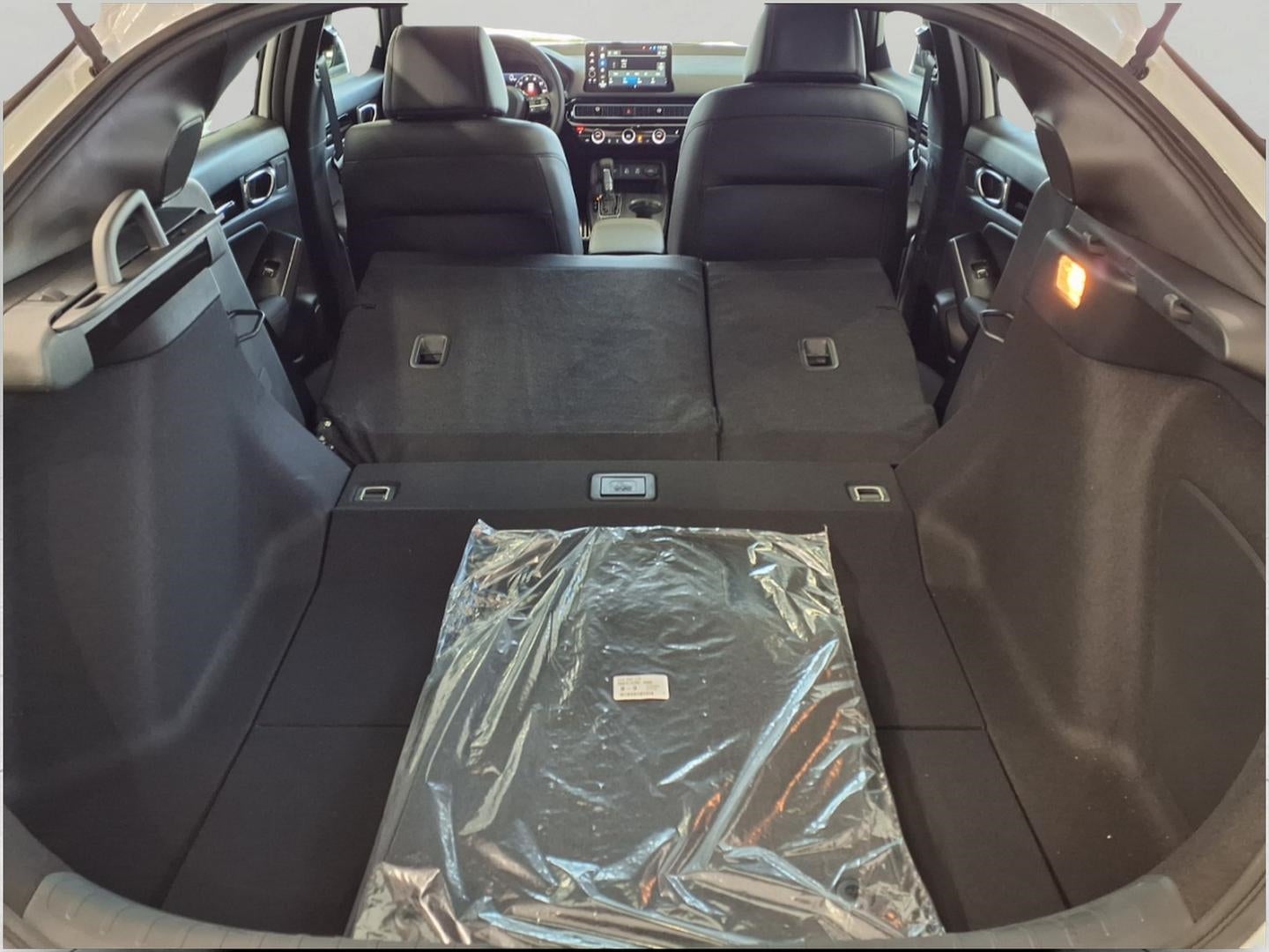 2026 Honda Civic Hatchback Hybrid Sport Touring CVT