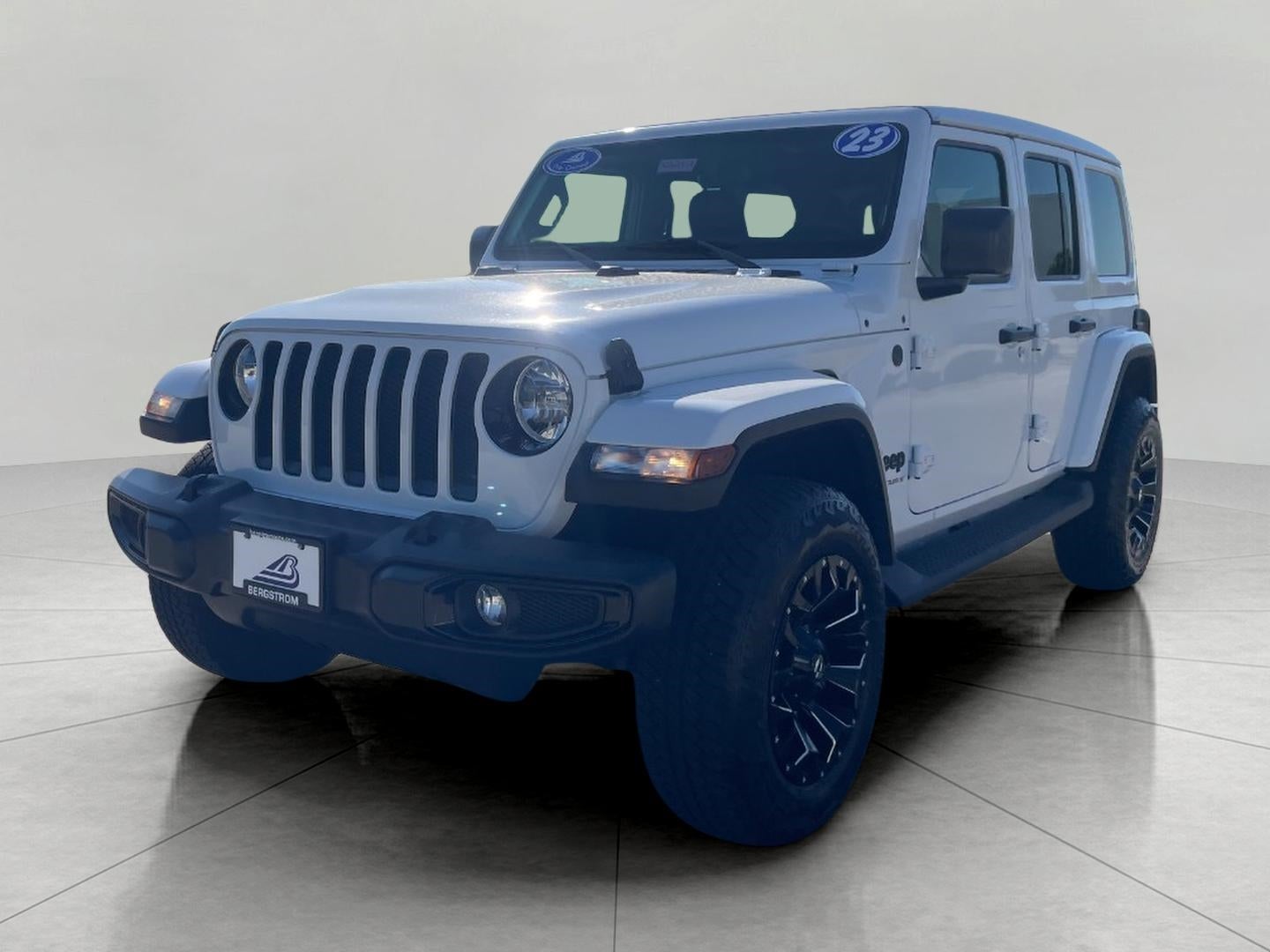 2023 Jeep Wrangler Sahara Altitude 4 Door 4x4