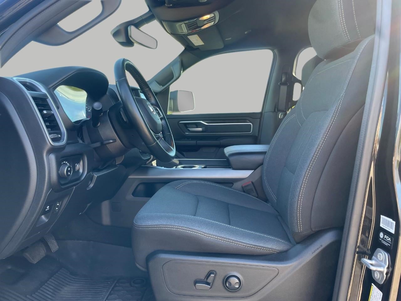 2023 RAM 1500 CREW CAB