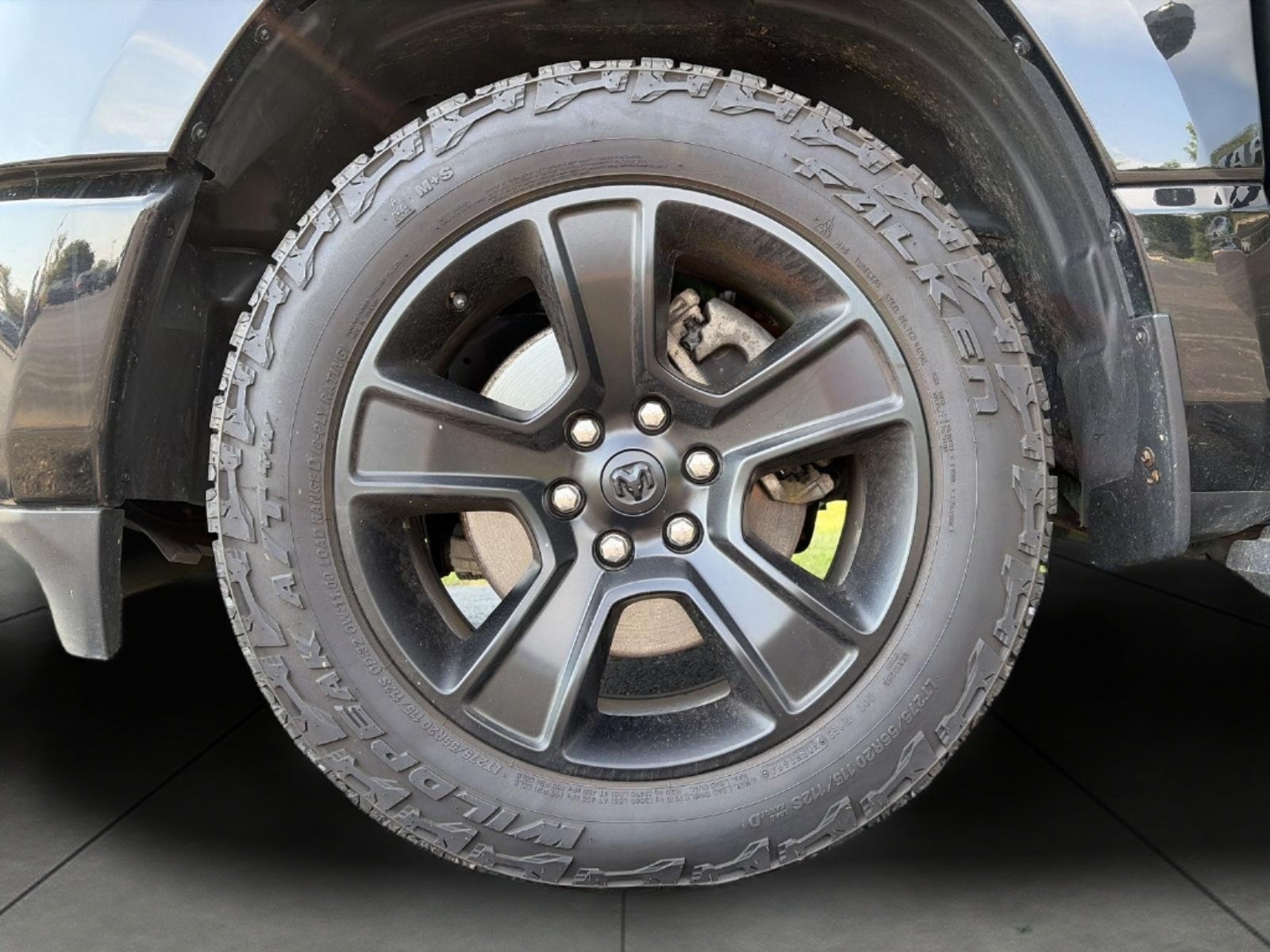 2023 RAM 1500 Lone Star 4x4 Crew Cab 5'7 Box