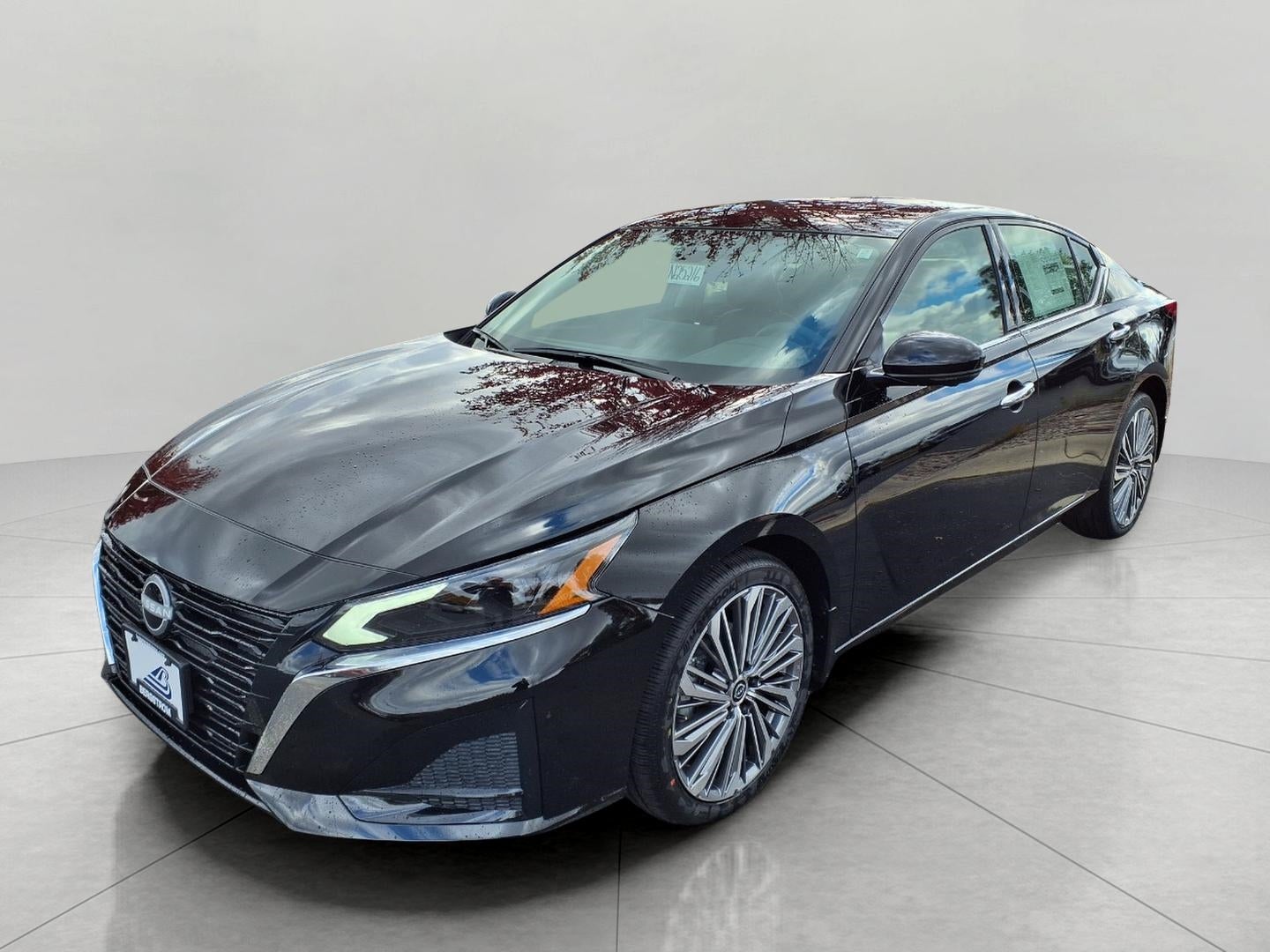 2025 Nissan Altima SL