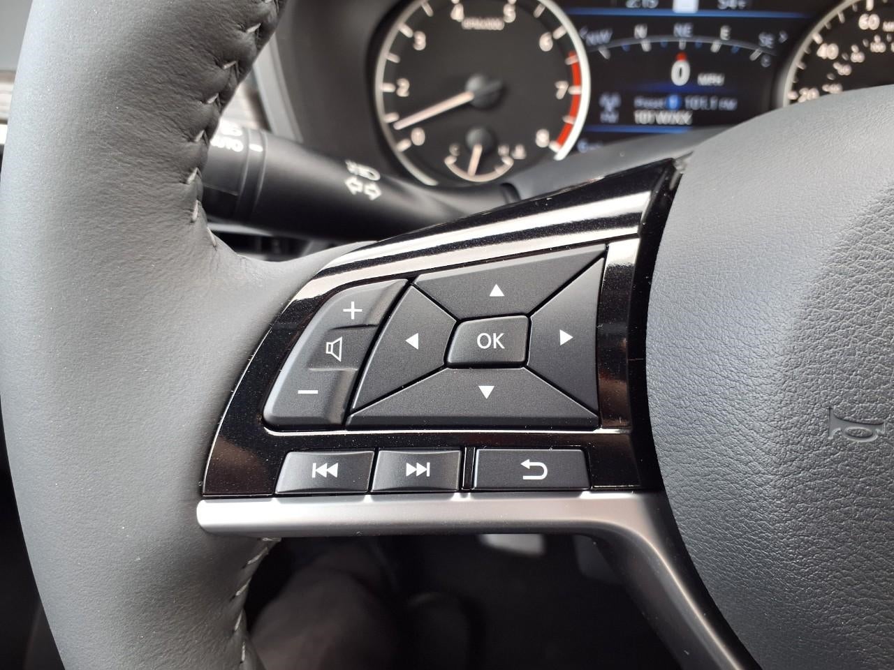 2025 Nissan Altima SL