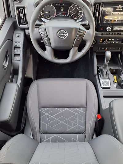 2026 Nissan FRONTIER CREW CAB