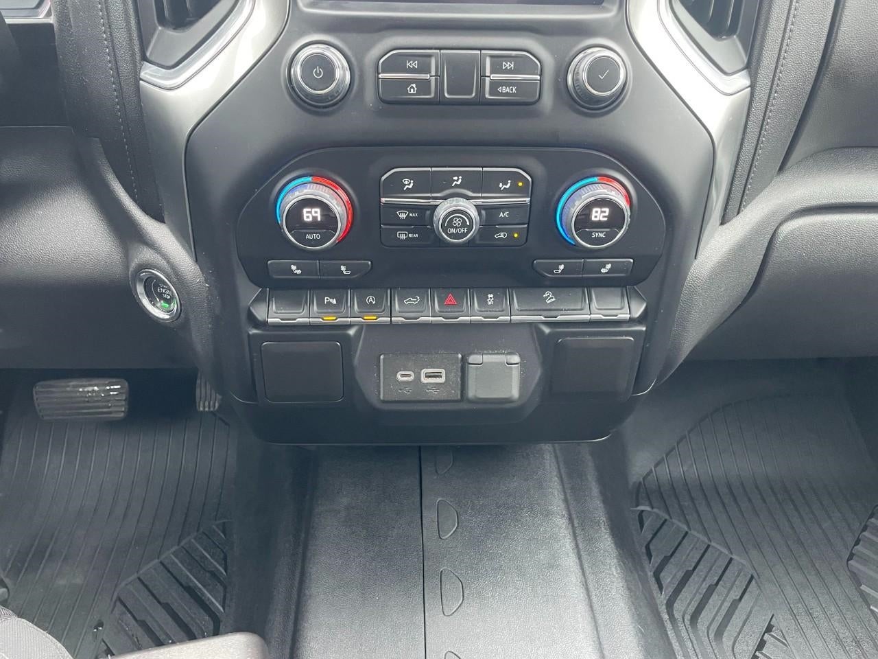 2020 Chevrolet Silverado 1500 4WD Crew Cab 147 RST