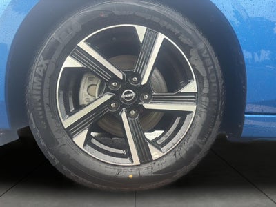 2025 Nissan Sentra SV CVT