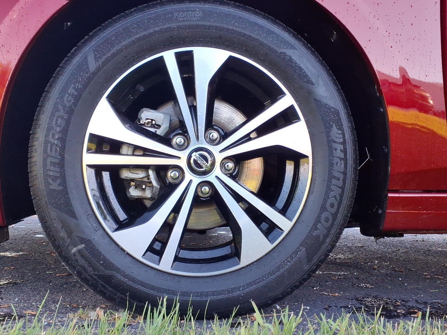 2023 Nissan Sentra SV CVT