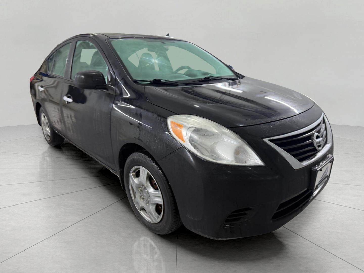 2012 Nissan VERSA SEDAN