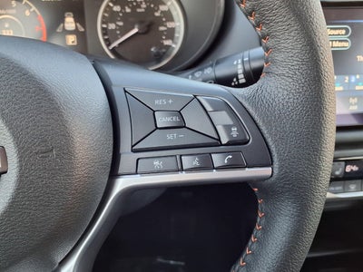 2025 Nissan Versa SR