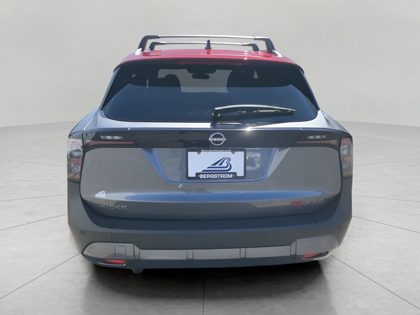 2026 Nissan Kicks SR AWD