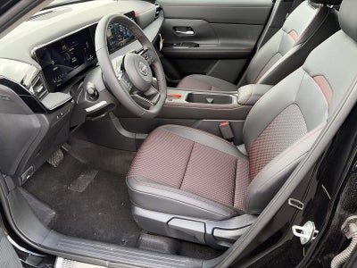 2026 Nissan Kicks SR AWD