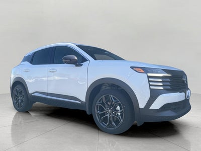 2026 Nissan Kicks SR AWD