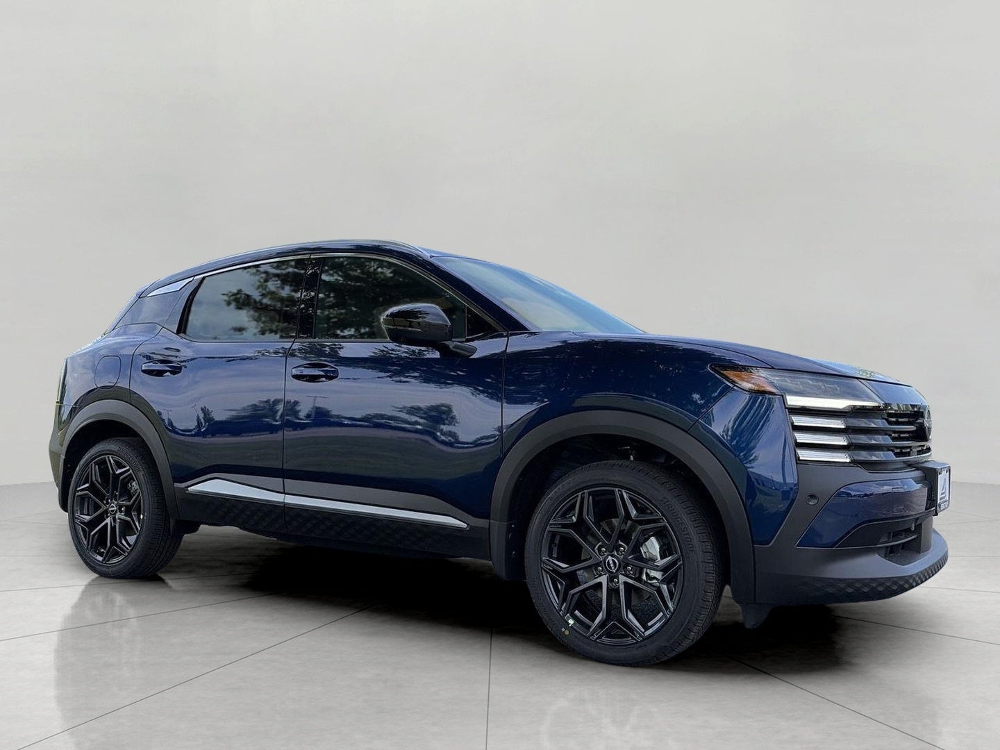 2026 Nissan Kicks SR AWD