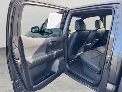2018 Toyota TACOMA TRD SPORT