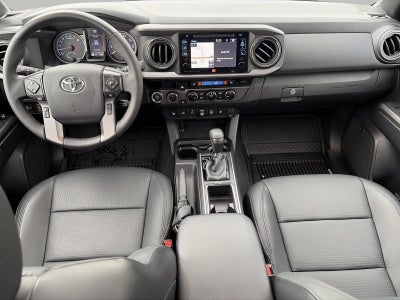 2018 Toyota TACOMA TRD SPORT