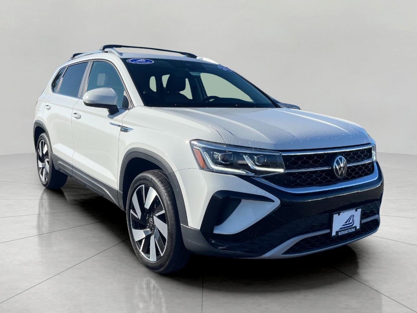 2024 Volkswagen Taos SEL 4MOTION