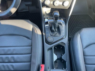 2024 Volkswagen Taos SEL 4MOTION