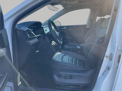 2024 Volkswagen Taos SEL 4MOTION