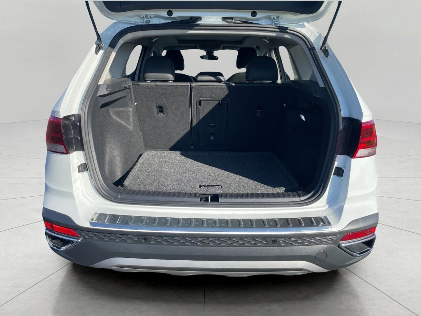 2024 Volkswagen Taos SEL 4MOTION