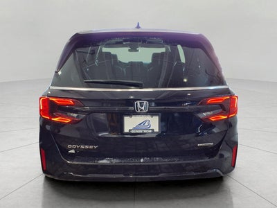 2026 Honda Odyssey Touring Auto