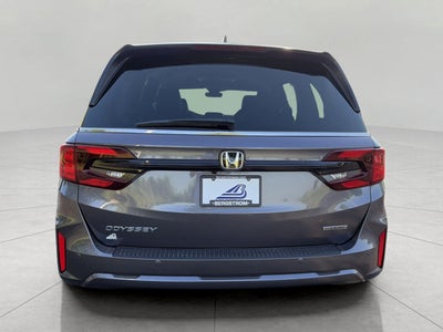 2026 Honda Odyssey Touring Auto