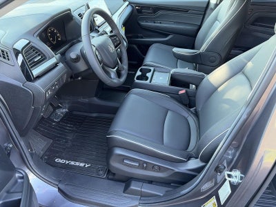 2026 Honda Odyssey Touring Auto