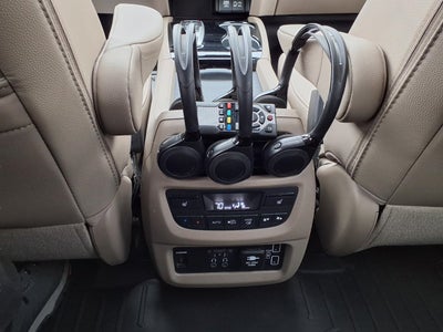 2021 Honda Pilot Touring 8-Passenger AWD