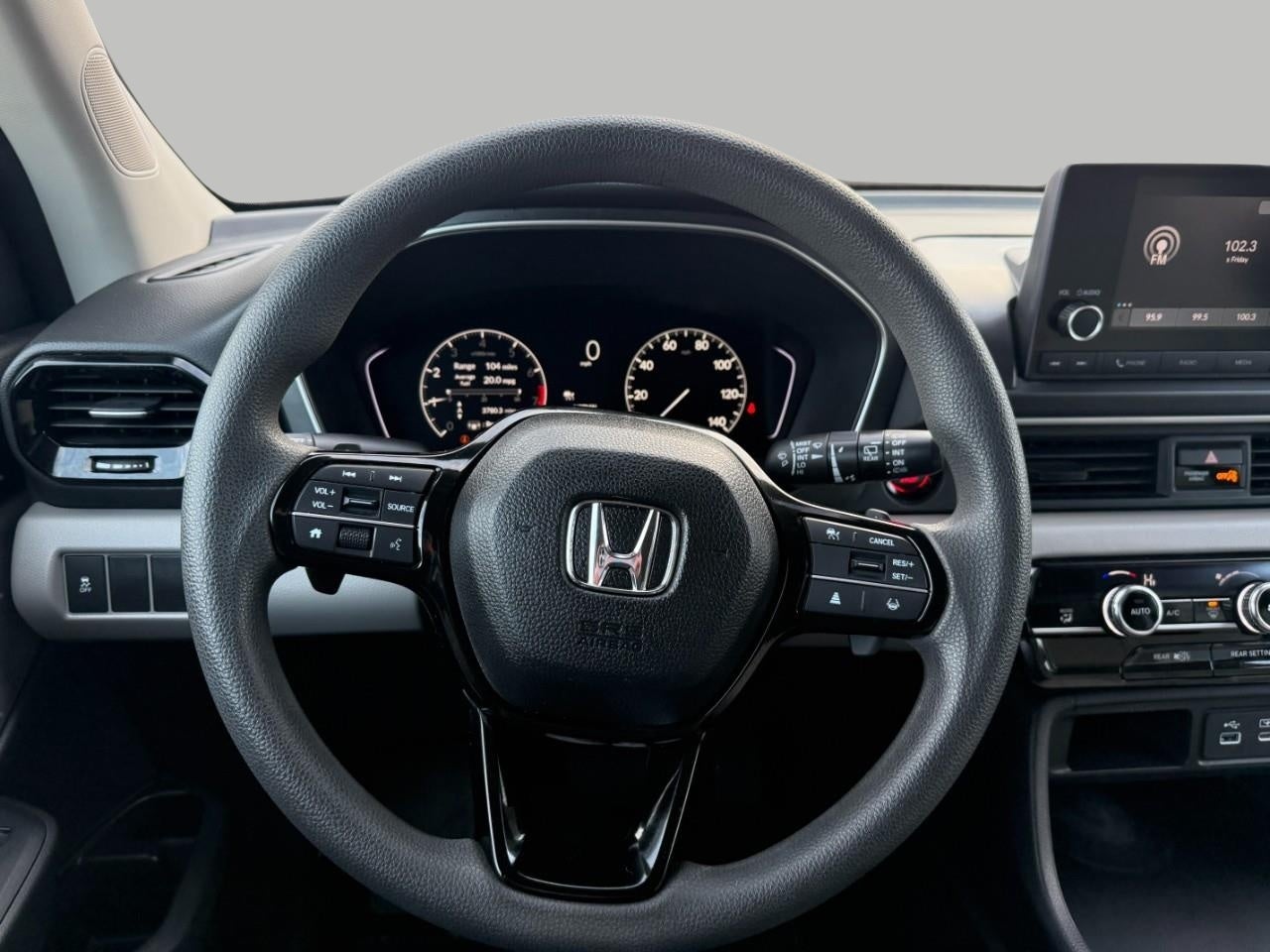 2023 Honda Pilot LX AWD