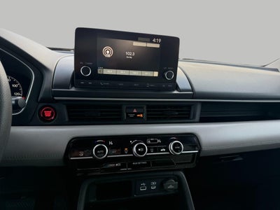 2023 Honda Pilot LX AWD