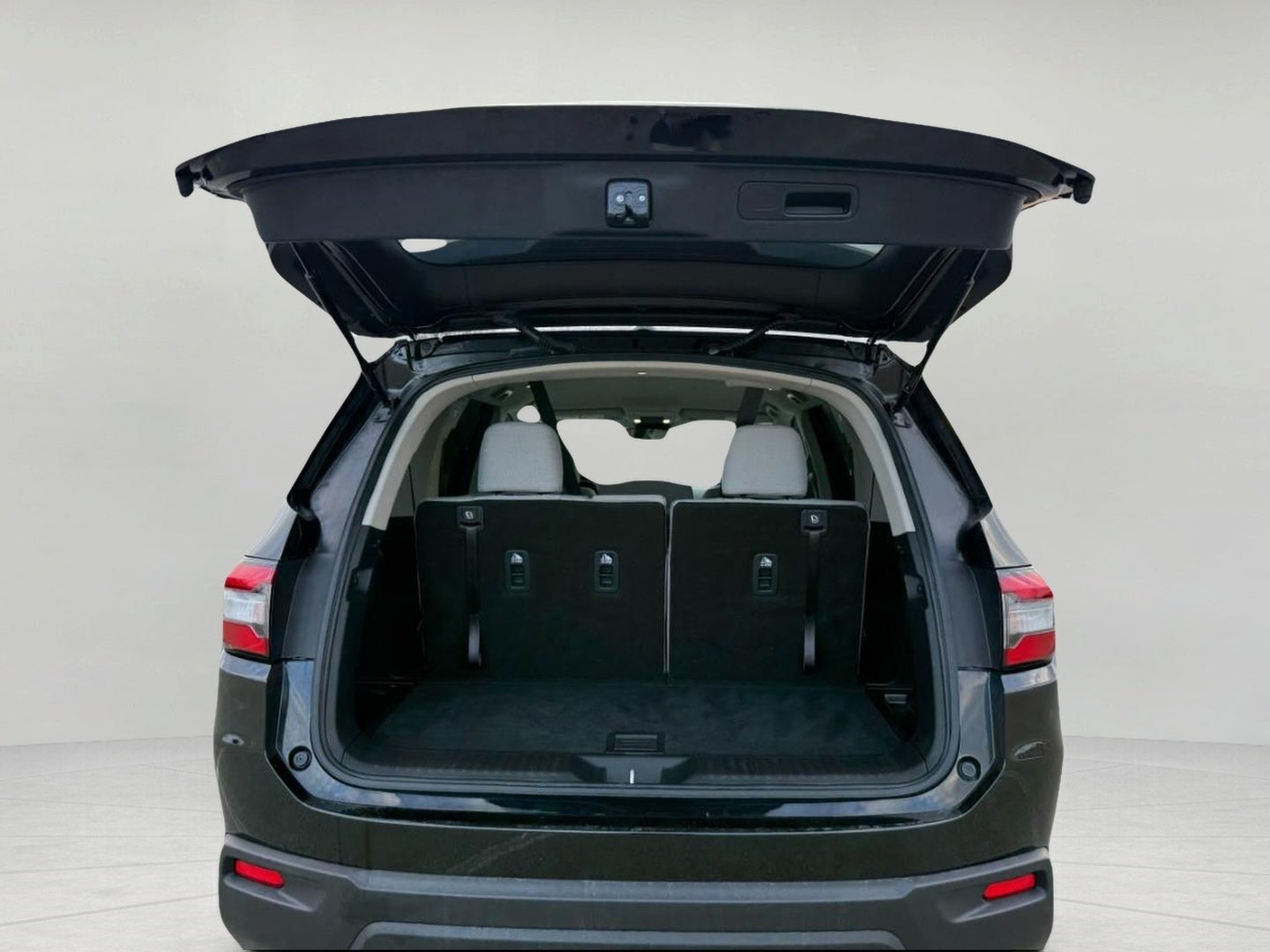 2023 Honda Pilot LX AWD