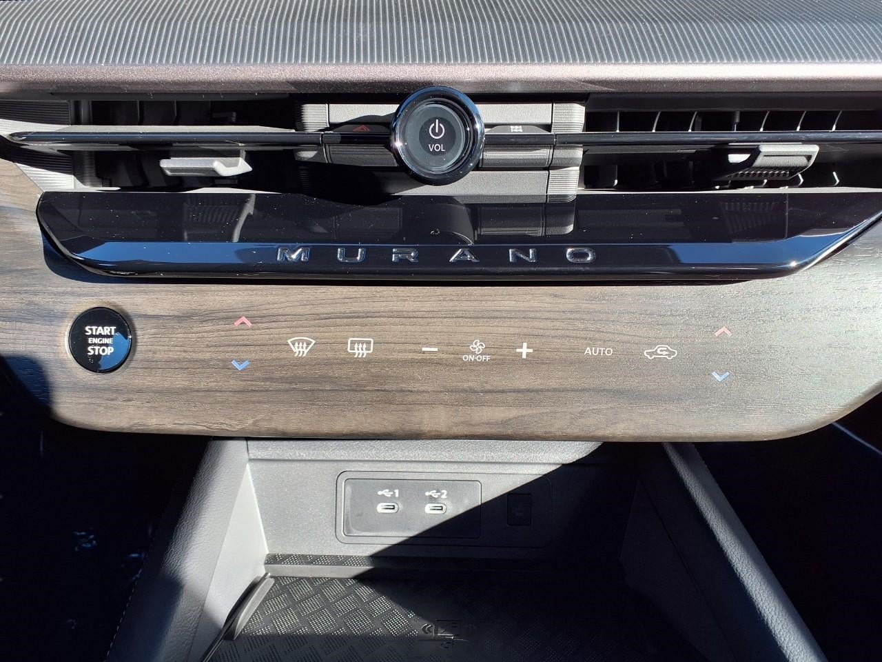 2025 Nissan Murano SV