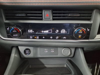2026 Nissan Rogue 2026.5 AWD Rock Creek