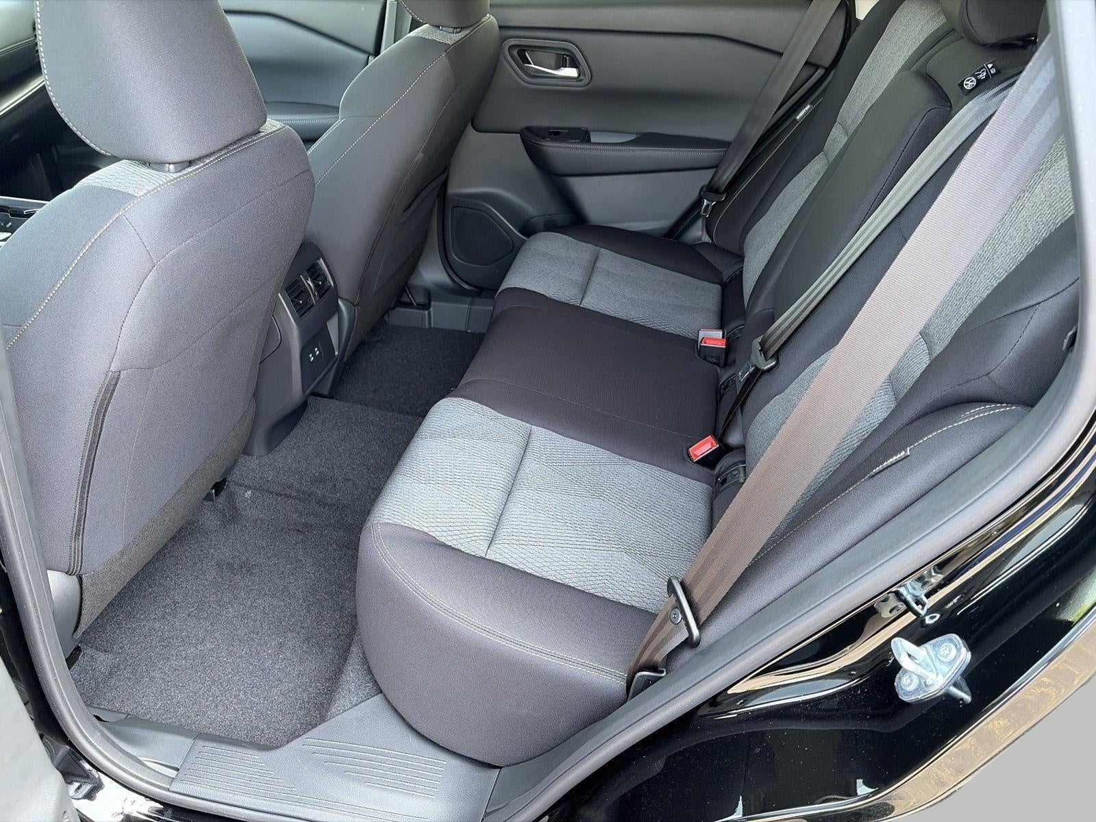 2026 Nissan Rogue 2026.5 AWD SV