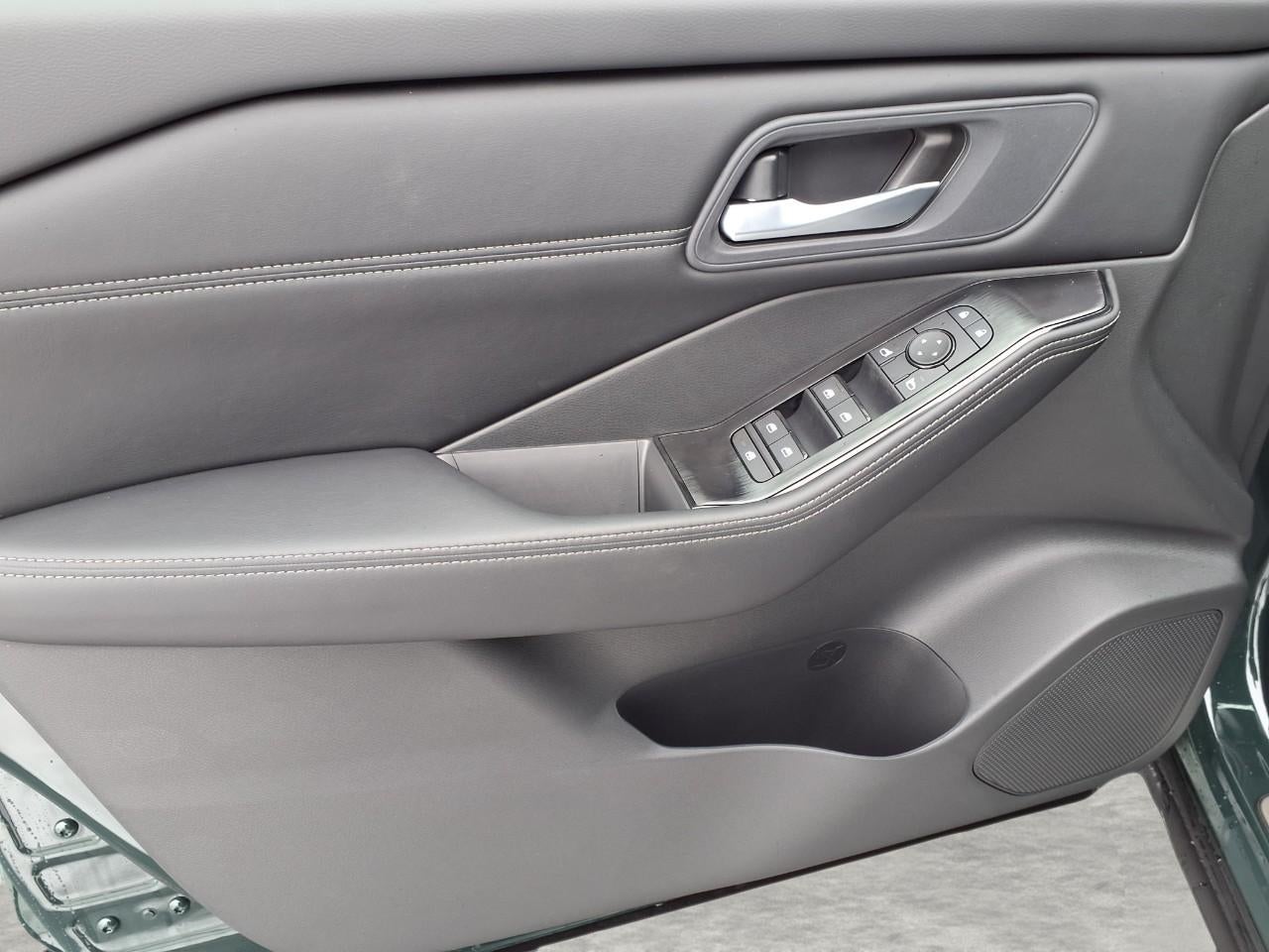 2026 Nissan N/A Dark Armor™