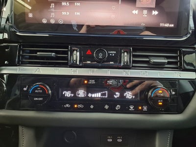 2026 Nissan Pathfinder SV