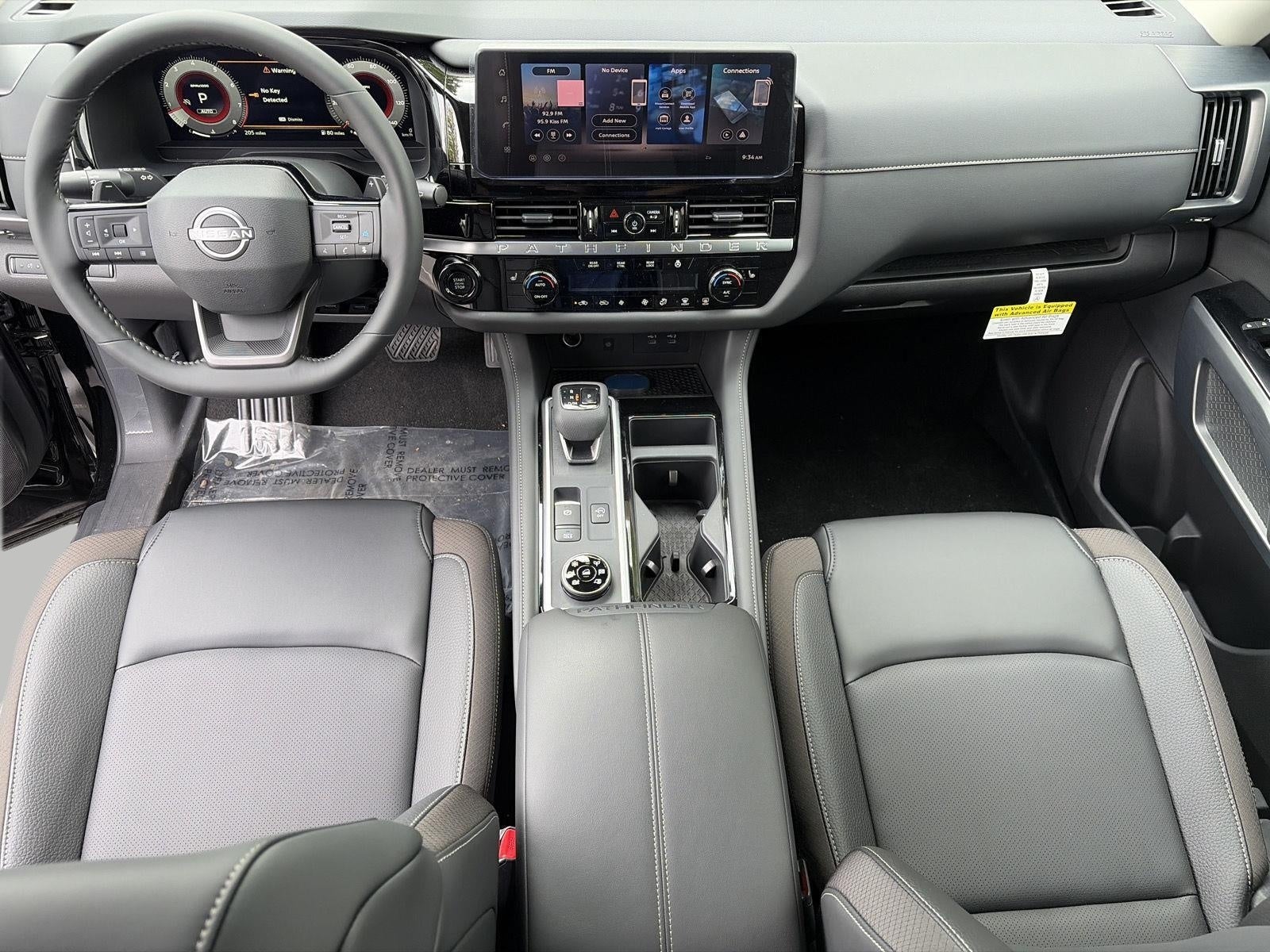 2026 Nissan Pathfinder SL 4WD
